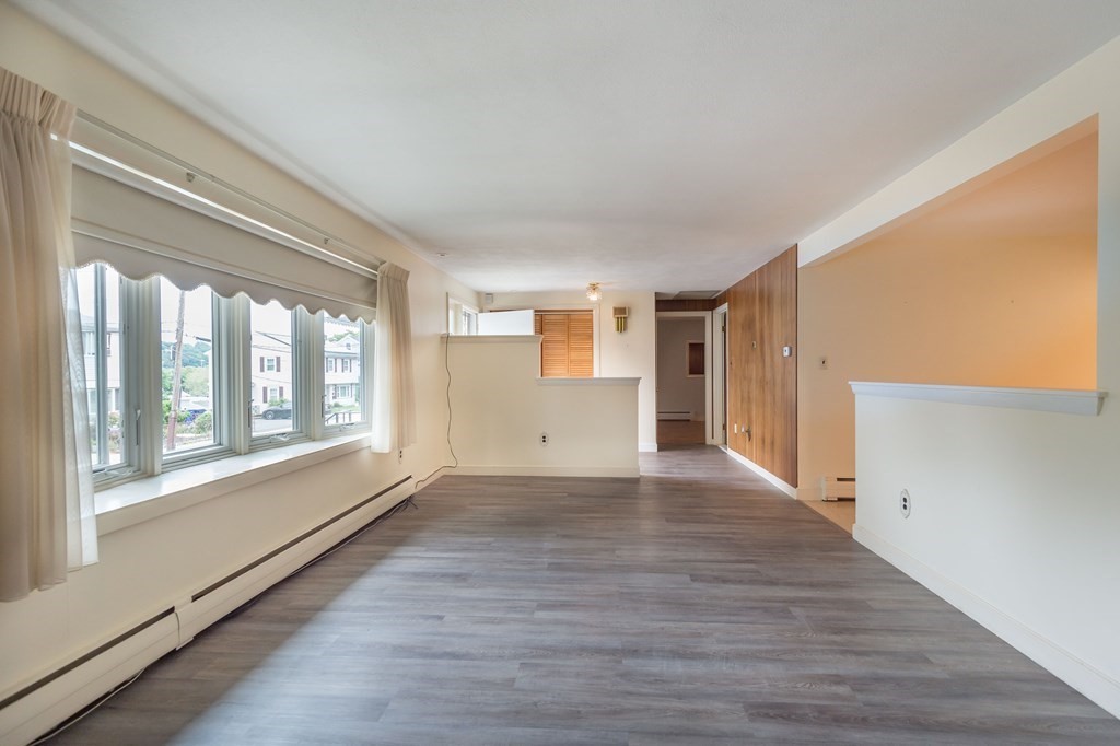 118 Cook Avenue Chelsea, MA 02150 - Photo 5 of 24