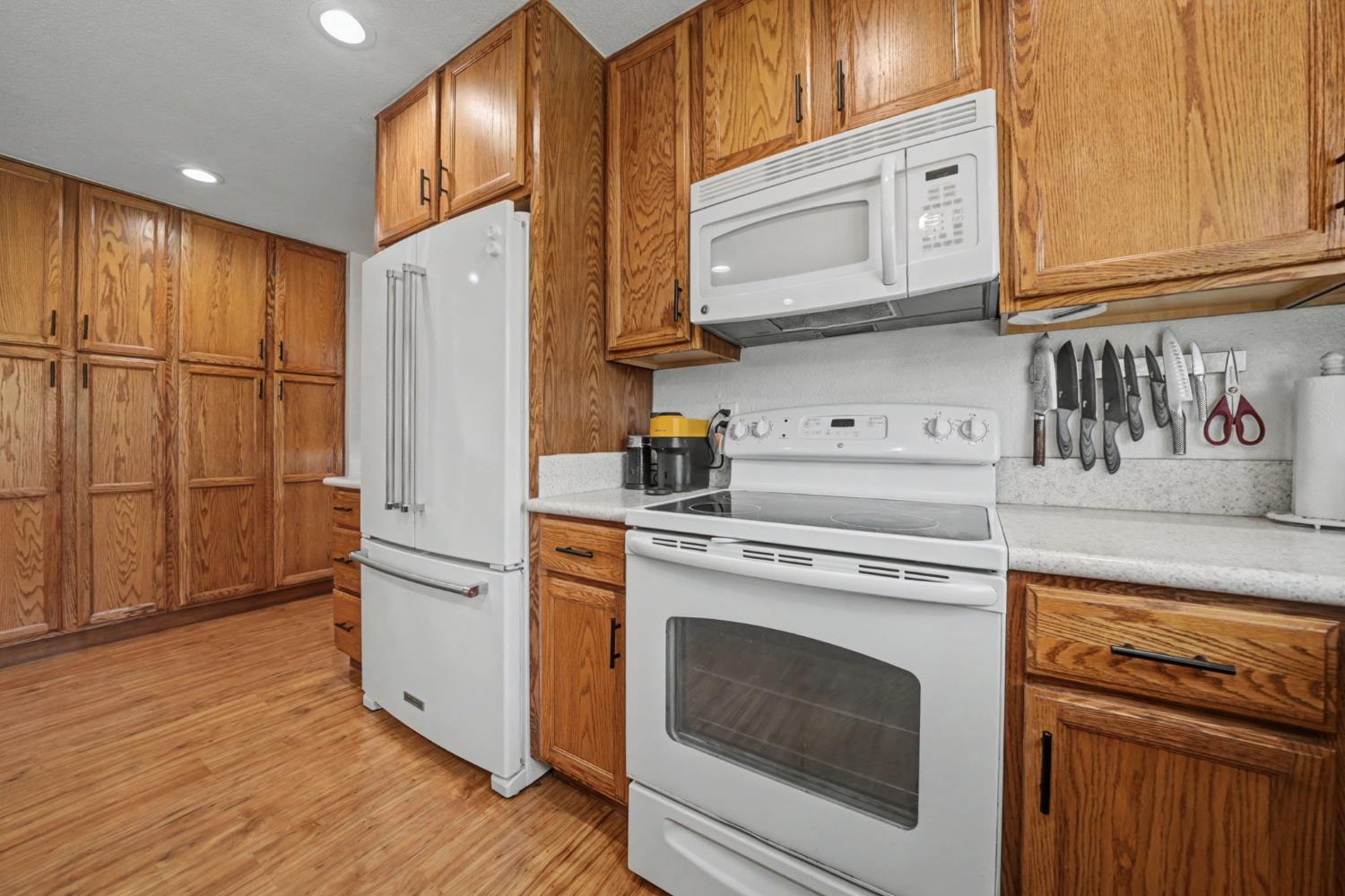 3050 Grapevine Gulch Road Ione, CA 95640 - Photo 5 of 36