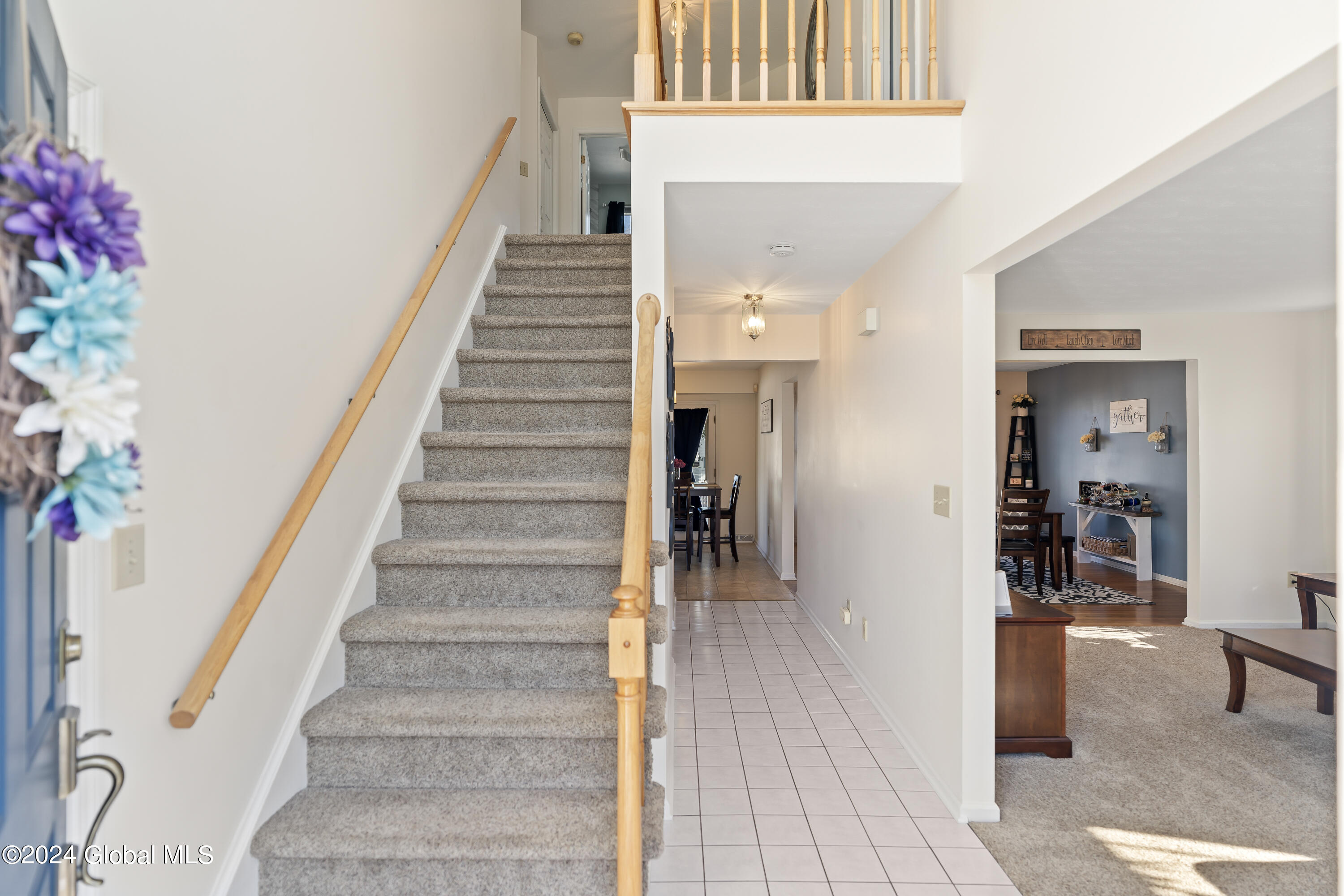 10 Squire Road Colonie, NY 12304 - Photo 5 of 57 DSC08122