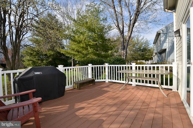 13402 Springhaven Drive Fairfax, VA 22033 - Photo 18 of 23 Exterior (Rear)