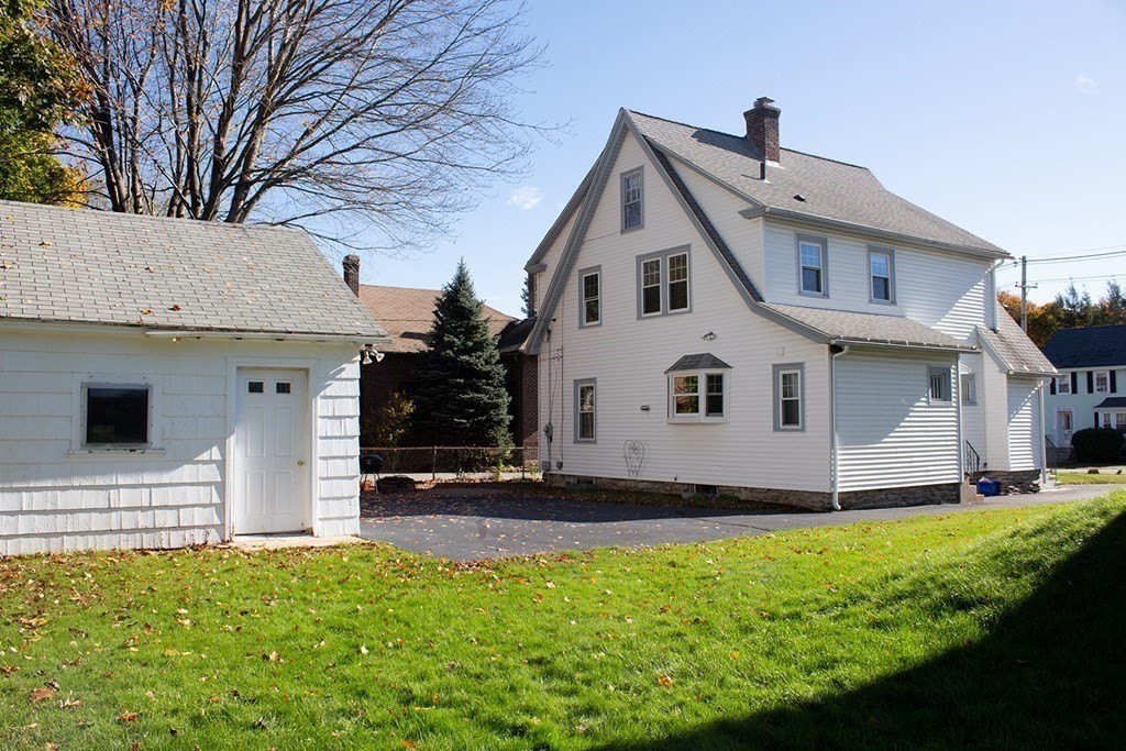 175 June Street Worcester, MA 01602 - Photo 3 of 30 a view of a house with yard