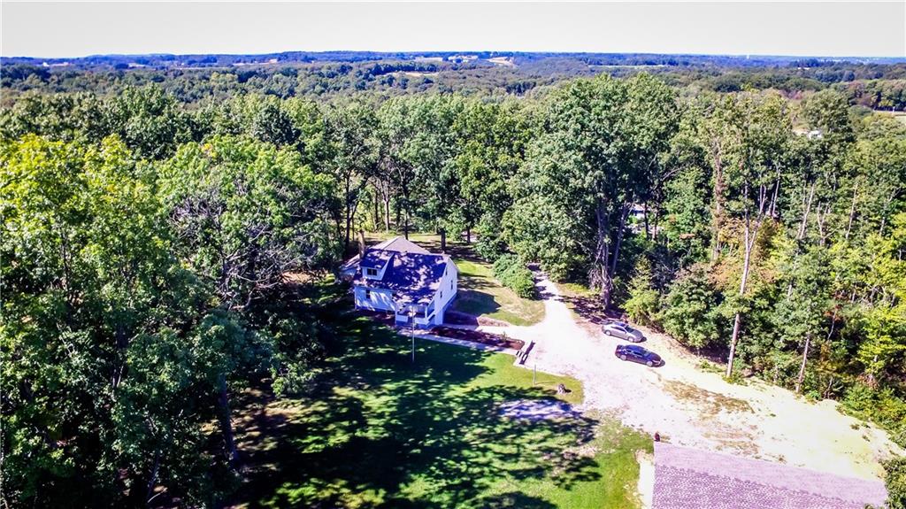 524 Bonniebrook Road Butler, PA 16002 - Photo 3 of 25