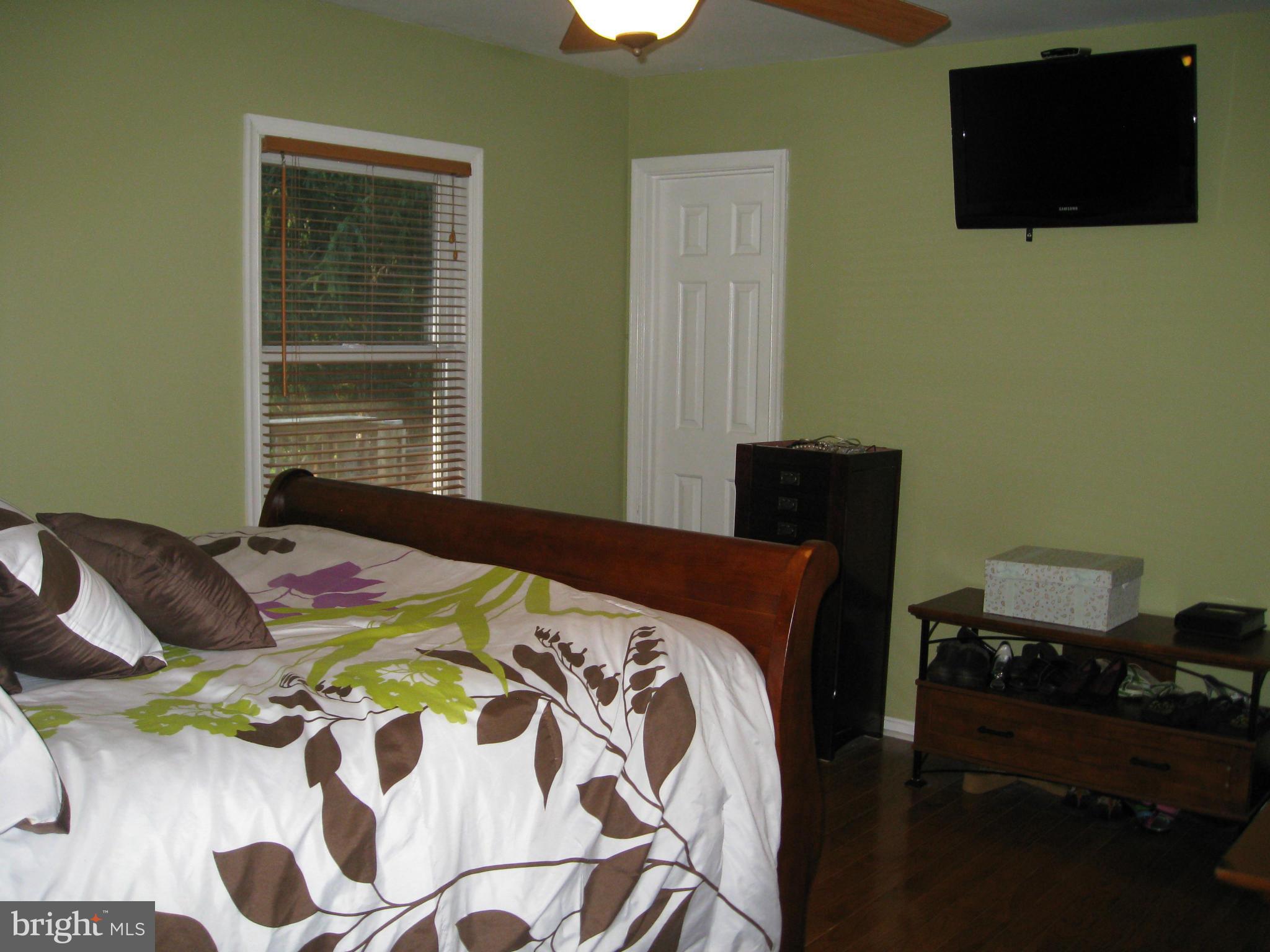 9570 Green Road Midland, VA 22728 - Photo 11 of 25 Bedroom (Master)