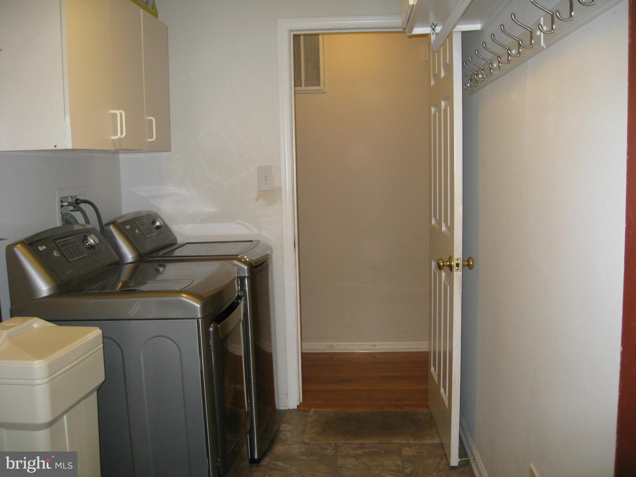 9570 Green Road Midland, VA 22728 - Photo 16 of 25 Interior (General)
