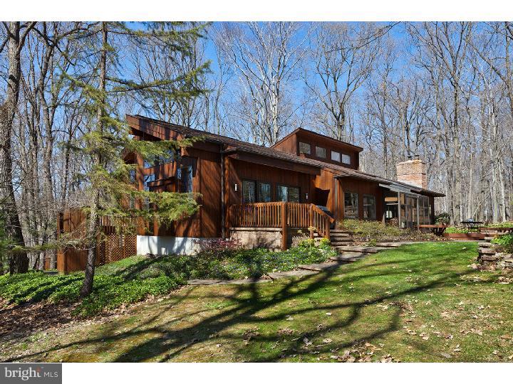 5641 Private Road Doylestown, PA 18902 - Photo 2 of 25 Gallery Image 2