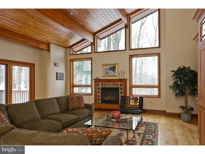 5641 Private Road Doylestown, PA 18902 - Photo 5 of 25 Gallery Image 5