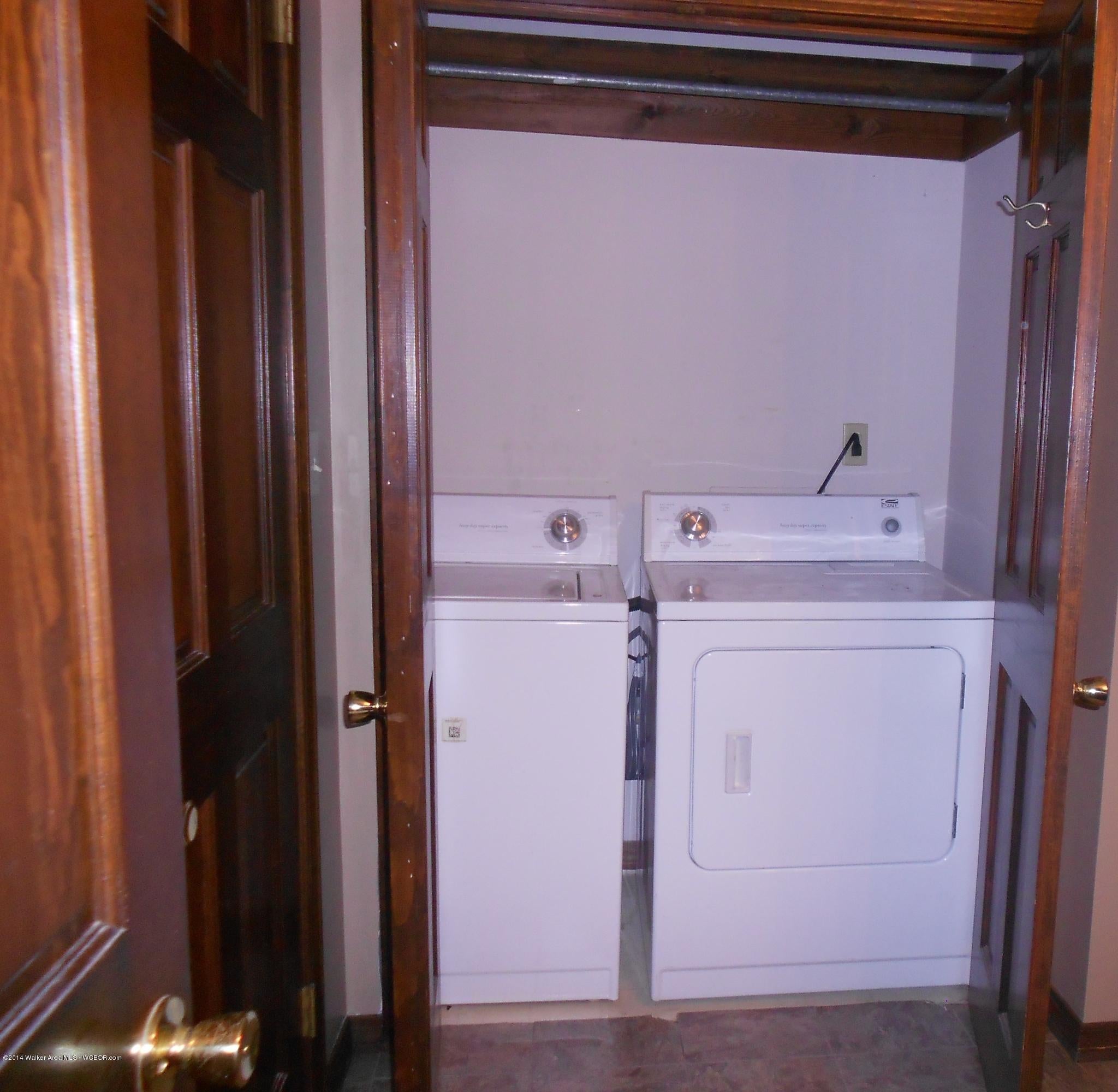 529 Harbor Loop Jasper, AL 35504 - Photo 4 of 18 Gallery Image 4