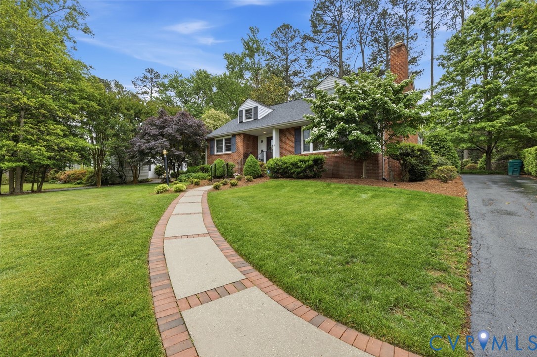 7711 Cornwall Road Henrico, VA 23229 - Photo 3 of 30