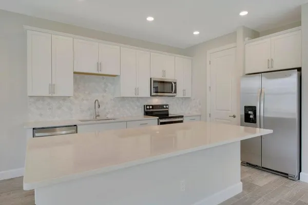 $3,100 | 1875 Southeast Ocean Cove Way, Stuart, FL 34996