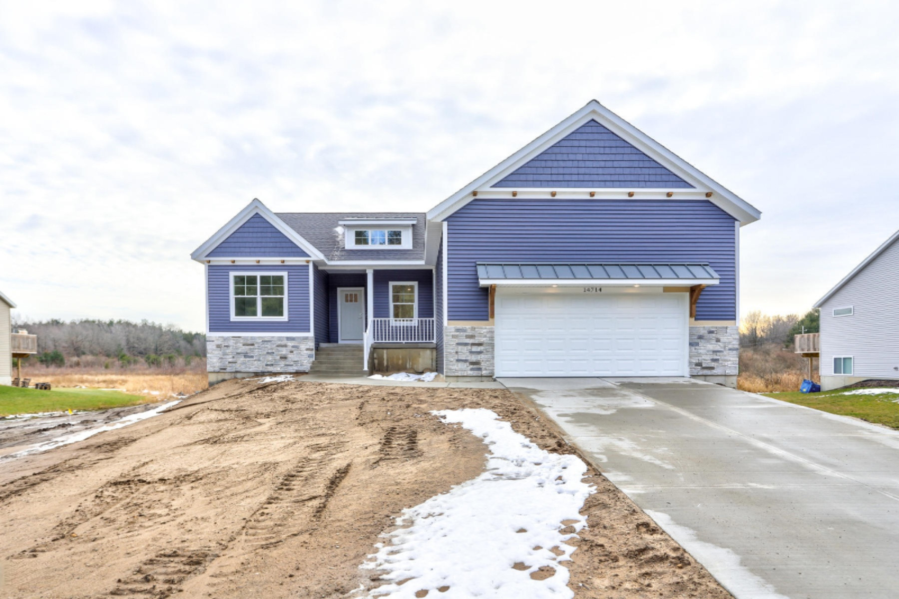 14714 Leonard Street Spring Lake, MI 49456 - Photo 1 of 35 14714 Leonard St, Spring Lake-5