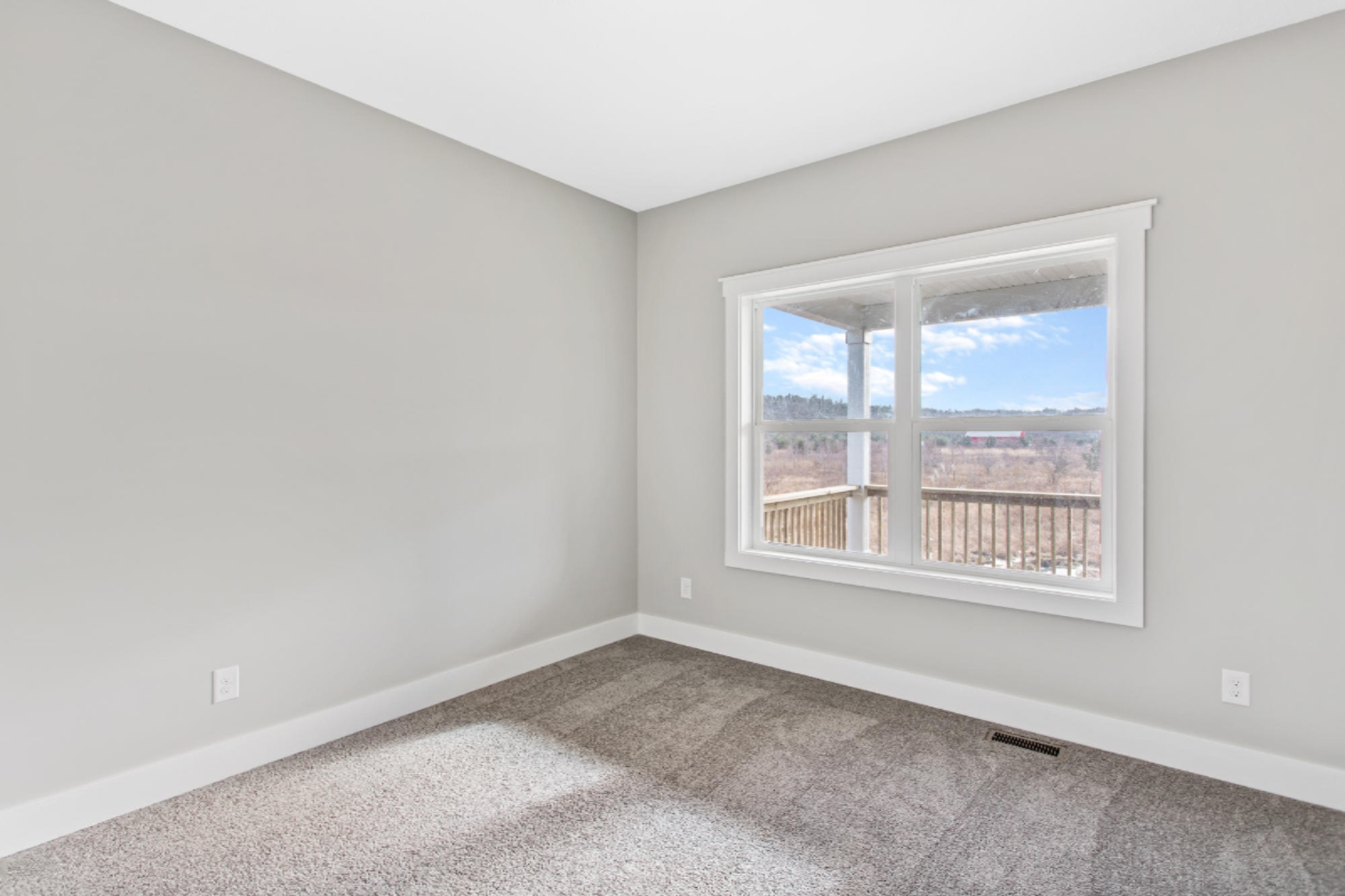14714 Leonard Street Spring Lake, MI 49456 - Photo 25 of 35 Bed 3