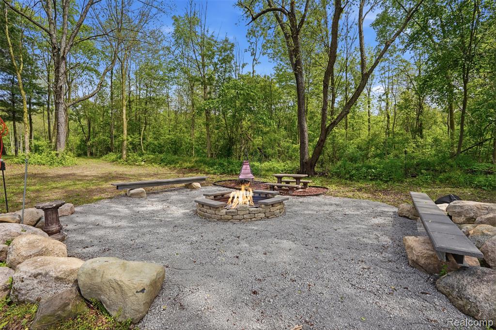 13158 Wood Road Bath, MI 48808 - Photo 62 of 72