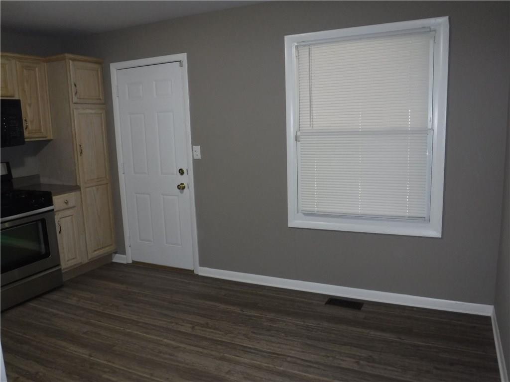 2620 Ebbie Road Indianapolis, IN 46219 - Photo 11 of 30 Gallery Image 11
