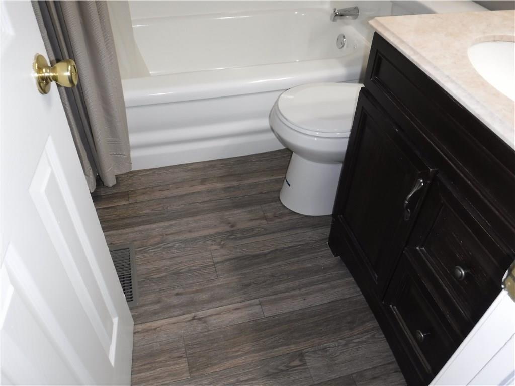 2620 Ebbie Road Indianapolis, IN 46219 - Photo 21 of 30 Gallery Image 21