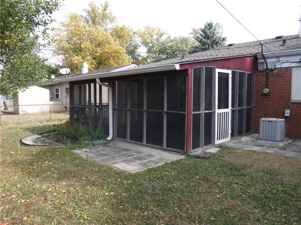 2620 Ebbie Road Indianapolis, IN 46219 - Photo 27 of 30 Gallery Image 27