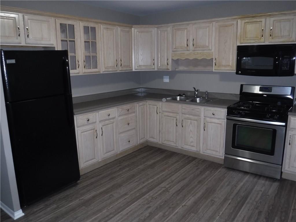 2620 Ebbie Road Indianapolis, IN 46219 - Photo 8 of 30 Gallery Image 8