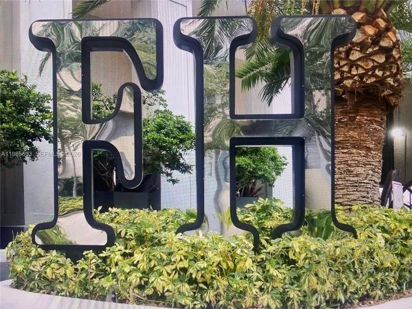 $3,600 | 185 Southeast 14th Terrace, Unit 1905, Miami, FL 33131