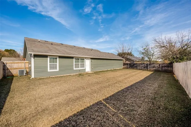 $2,025 | 2904 Dana Lane, Denton, TX 76209