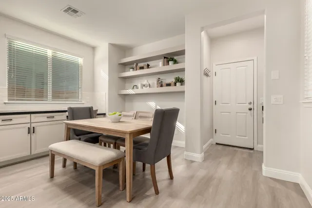 $830,000 | 3955 East Mesquite Street, Gilbert, AZ 85296