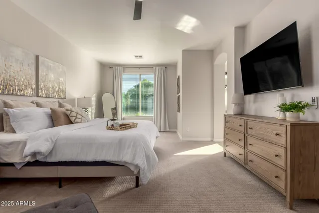 $830,000 | 3955 East Mesquite Street, Gilbert, AZ 85296