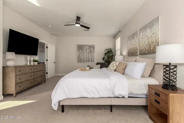 $830,000 | 3955 East Mesquite Street, Gilbert, AZ 85296