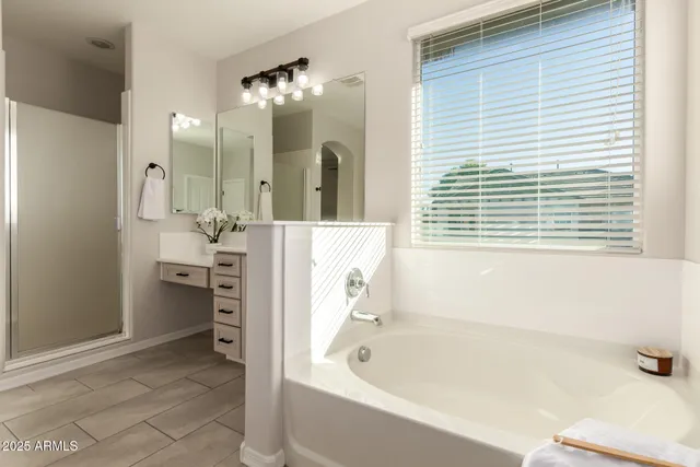 $830,000 | 3955 East Mesquite Street, Gilbert, AZ 85296