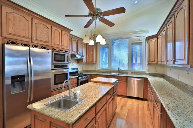 $7,800,000 | 15551 Northwest Highway 225, Reddick, FL 32686