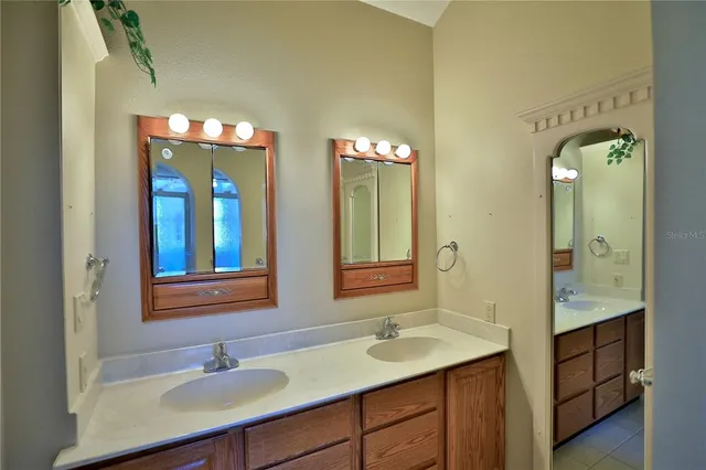 $7,800,000 | 15551 Northwest Highway 225, Reddick, FL 32686