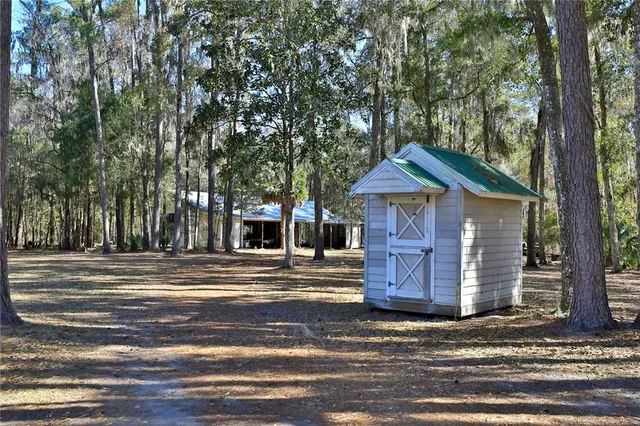 $7,800,000 | 15551 Northwest Highway 225, Reddick, FL 32686