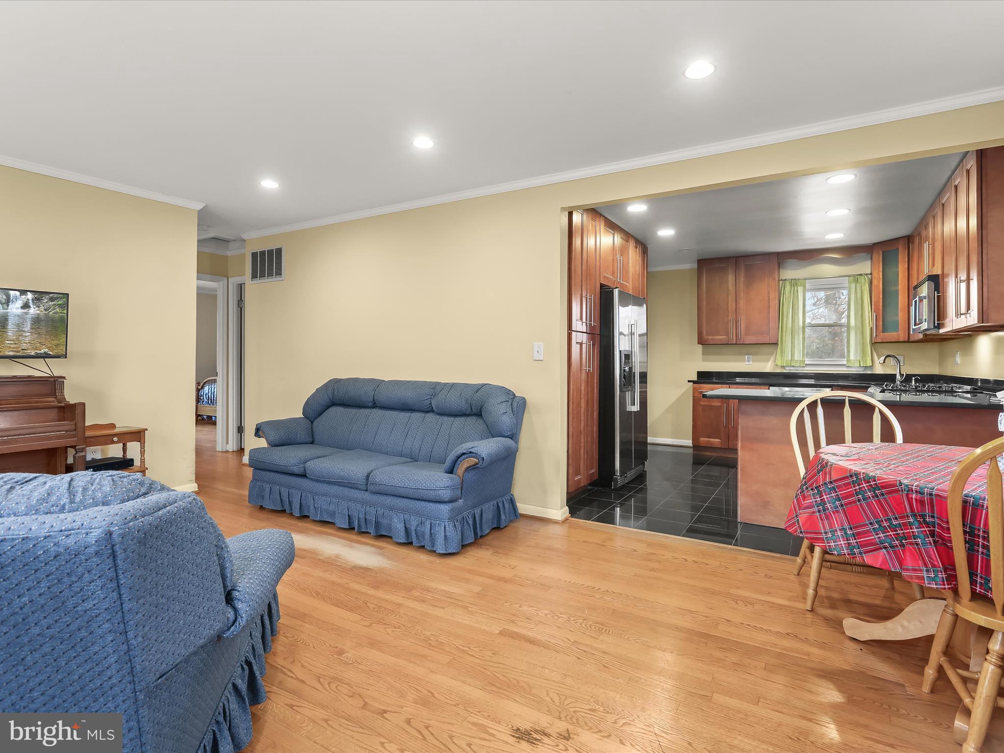 11724 Emack Road Beltsville, MD 20705 - Photo 39 of 41 Open floor plan