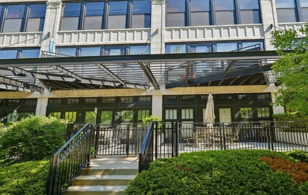 $369,000 | 1070 West 15th Street, Unit 148, Chicago, IL 60608