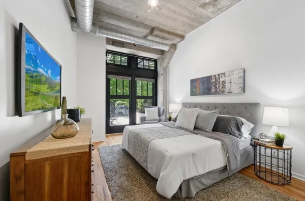 $369,000 | 1070 West 15th Street, Unit 148, Chicago, IL 60608