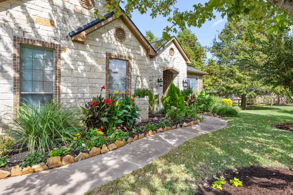 $550,000 | 33218 Worthing Lane, Fulshear, TX 77441