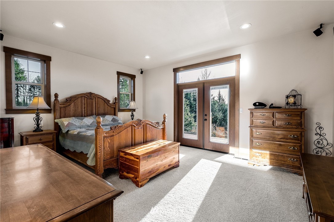 6406 Harts Lake Road South Roy, WA 98580 - Photo 17 of 40 Gallery Image 17