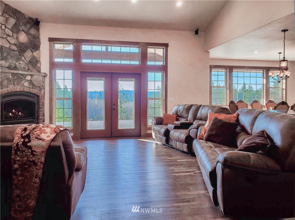 6406 Harts Lake Road South Roy, WA 98580 - Photo 6 of 40 Gallery Image 6