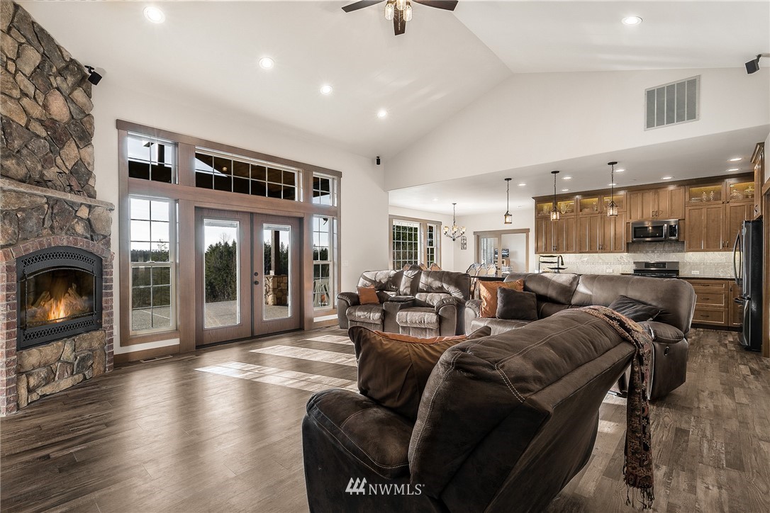 6406 Harts Lake Road South Roy, WA 98580 - Photo 8 of 40 Gallery Image 8