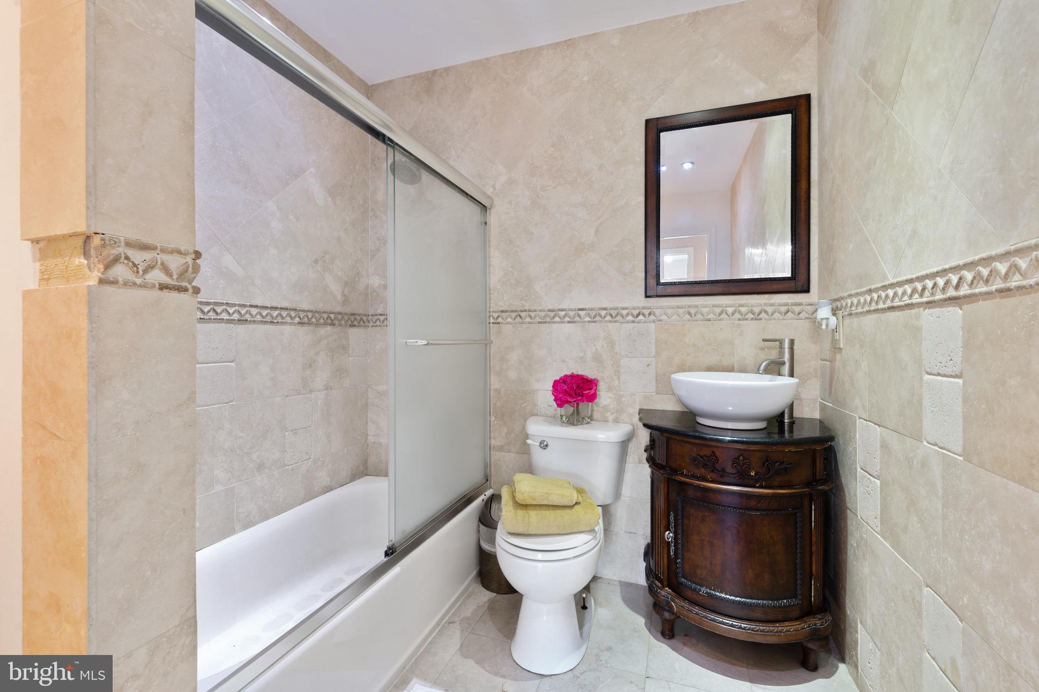1220 Landover Road Baltimore, MD 21237 - Photo 13 of 38