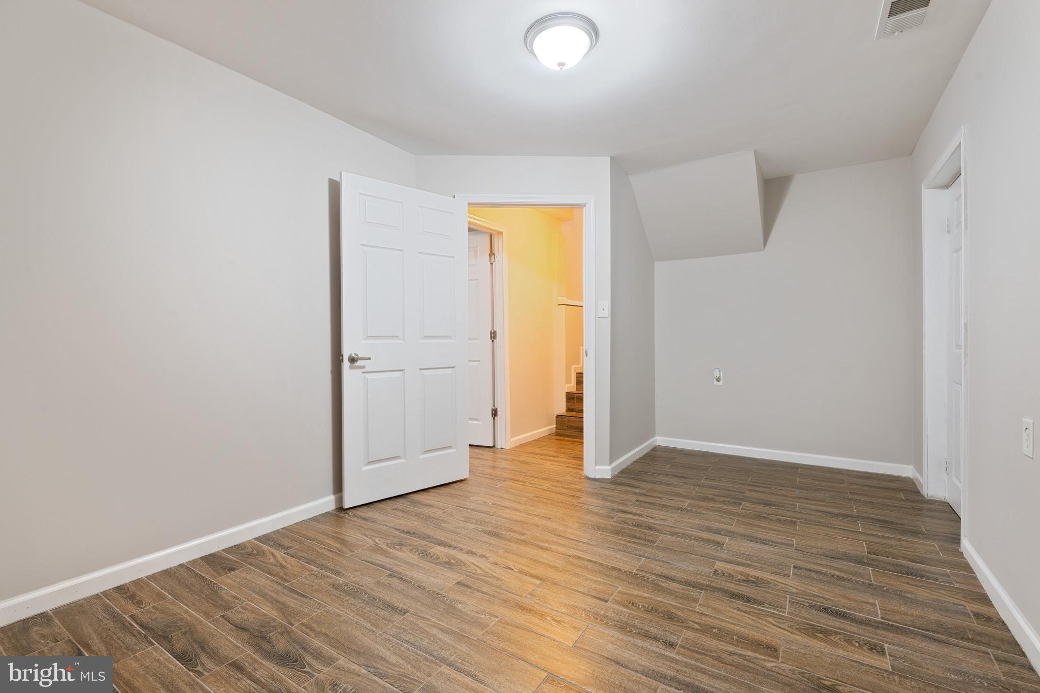 1220 Landover Road Baltimore, MD 21237 - Photo 31 of 38