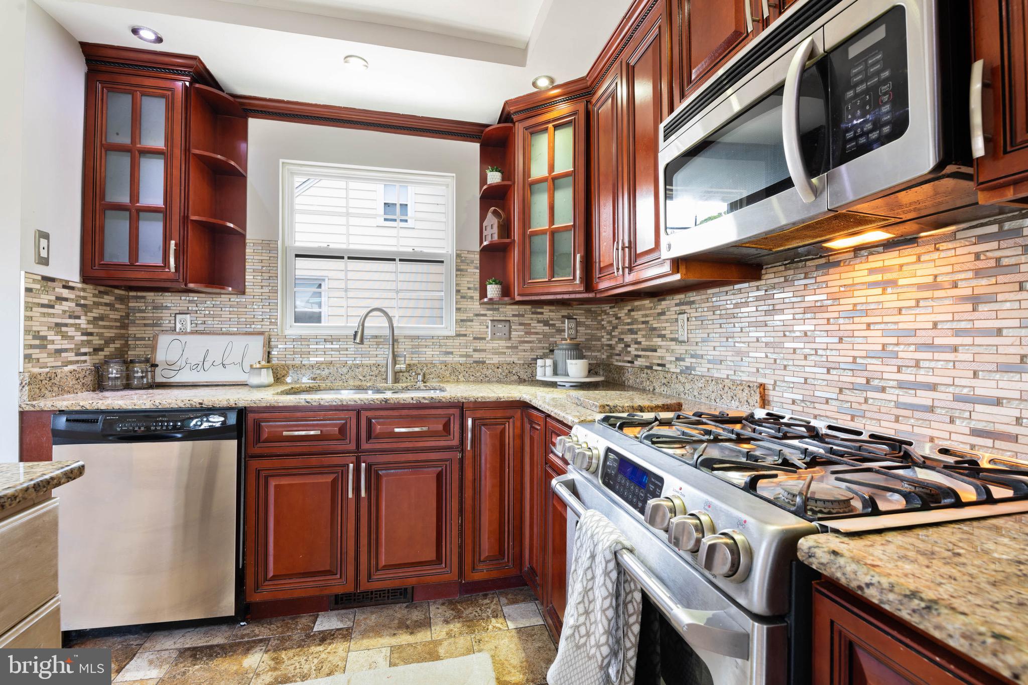 1220 Landover Road Baltimore, MD 21237 - Photo 10 of 38