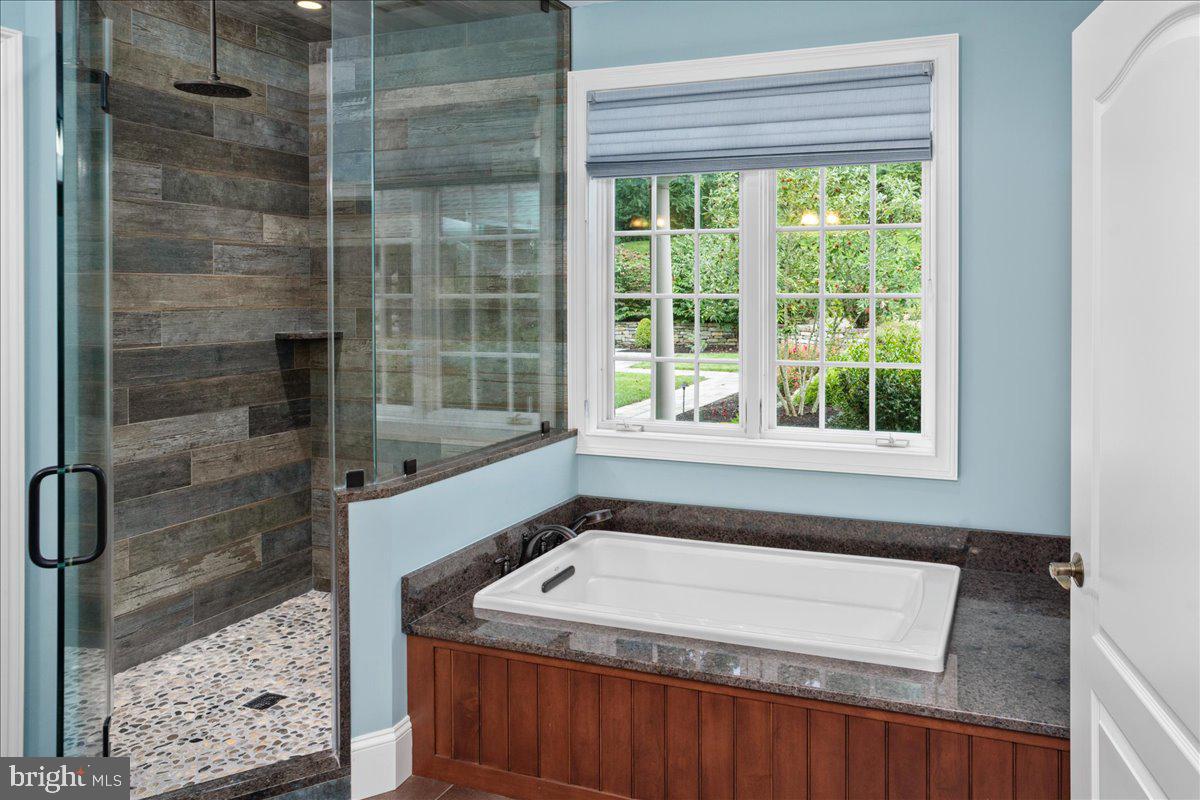 2155 Aquetong Road New Hope, PA 18938 - Photo 20 of 53 Main Level Bath