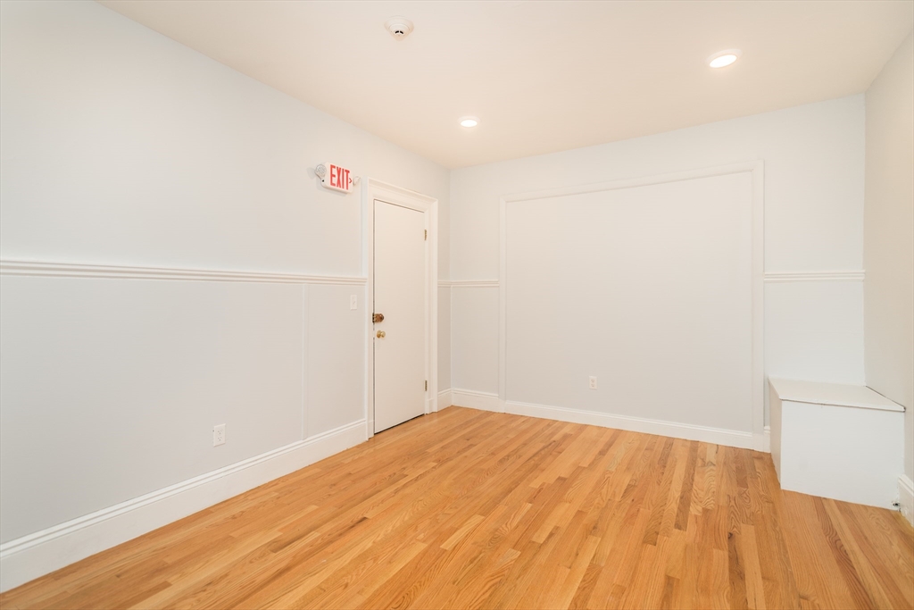 1620 Beacon Street Brookline, MA 02446 - Photo 14 of 41