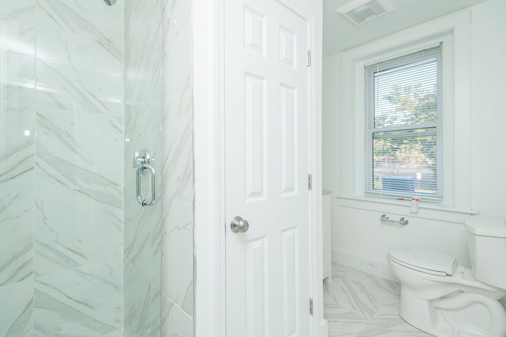 1620 Beacon Street Brookline, MA 02446 - Photo 28 of 41