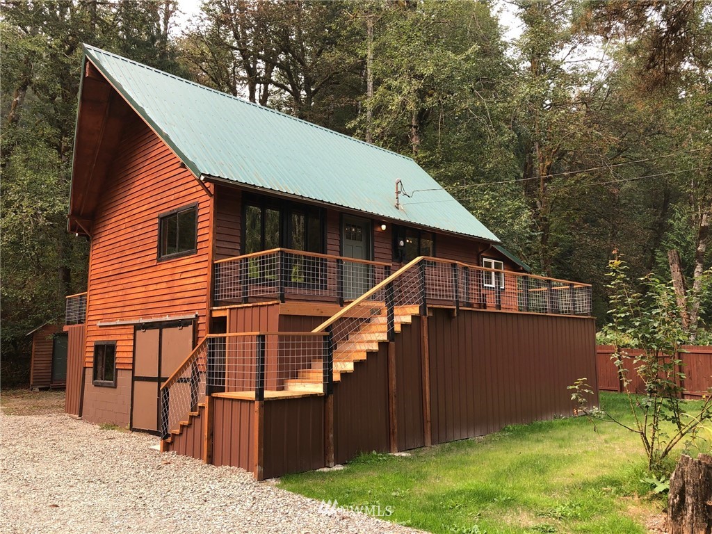 21822 Alder Loop Road Gold Bar, WA 98251 - Photo 1 of 40