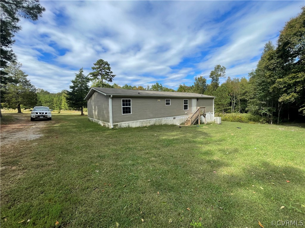 10065 Redlawn Road Bracey, VA 23919 - Photo 3 of 23 Gallery Image 3