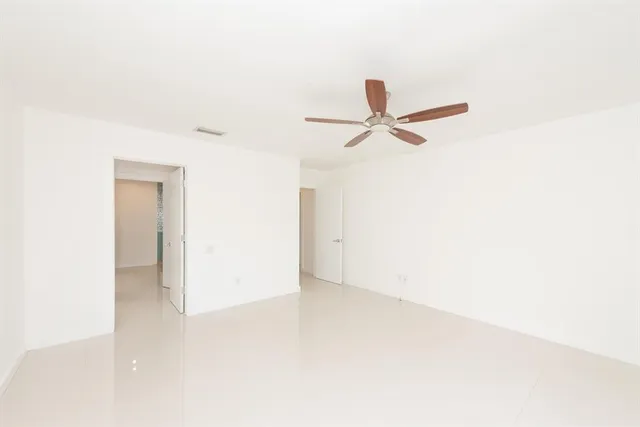 $3,150 | 6604 Southwest 114th Place, Unit C72, Miami, FL 33173