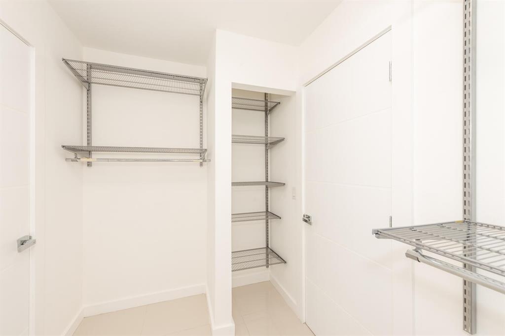 6604 Southwest 114th Place, Unit C72 Miami, FL 33173 - Photo 20 of 28 Master Bedroom Closet