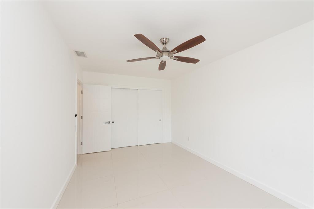 6604 Southwest 114th Place, Unit C72 Miami, FL 33173 - Photo 22 of 28 Bedroom #2