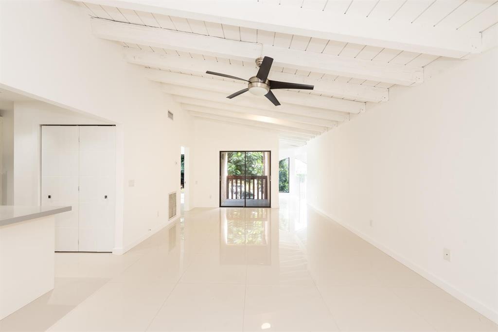 6604 Southwest 114th Place, Unit C72 Miami, FL 33173 - Photo 7 of 28