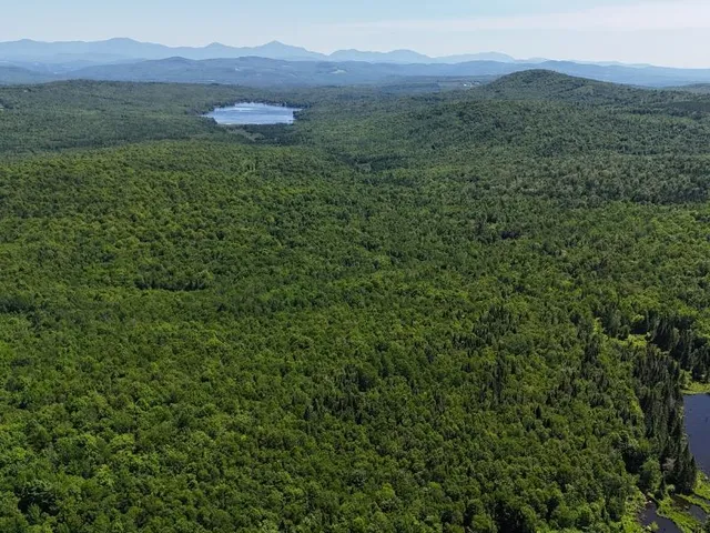 $261,000 | 955 Hall Road, Lunenburg, VT 05906