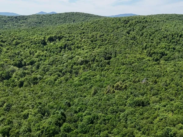 $261,000 | 955 Hall Road, Lunenburg, VT 05906